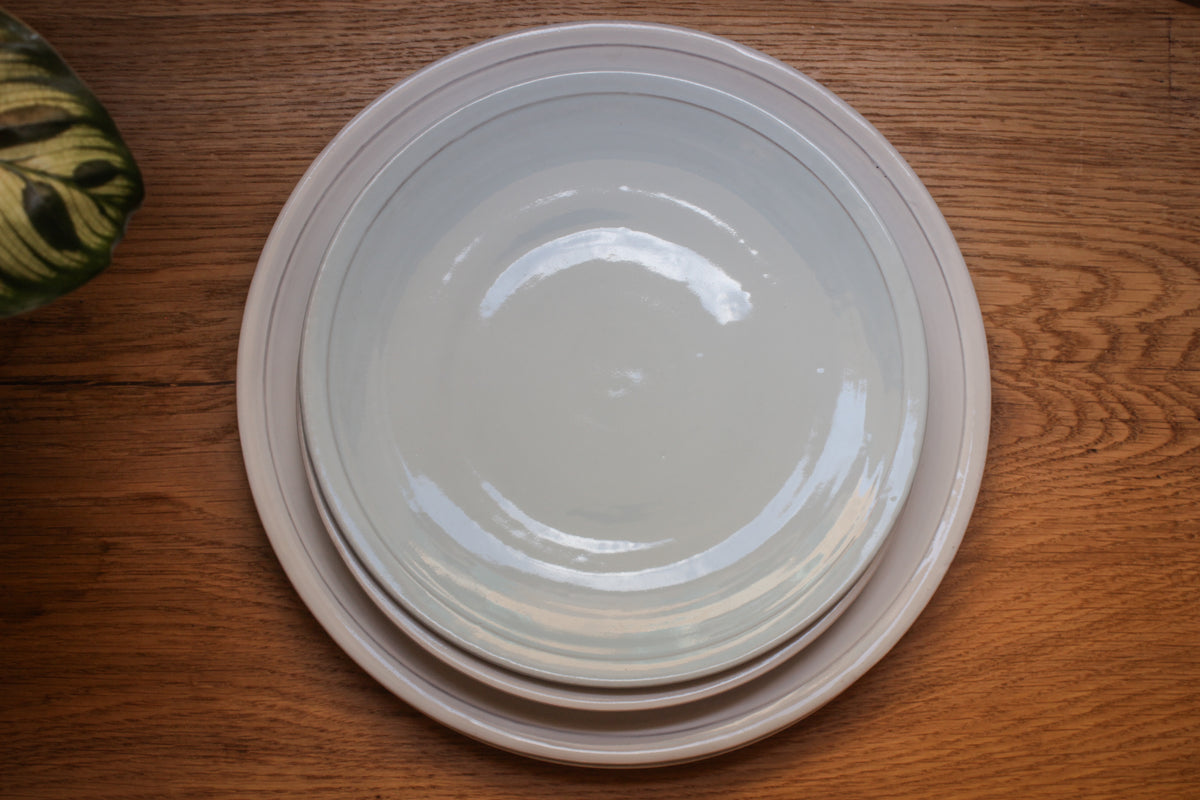 Bastide handmade ceramic dinner plate 8 colors
