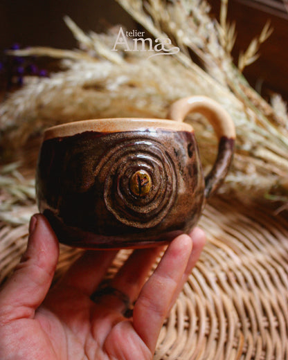 Tasse incrustée de la rune Fehu et sa Spirale