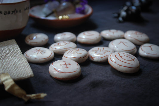 13 Runes de Sorcières
