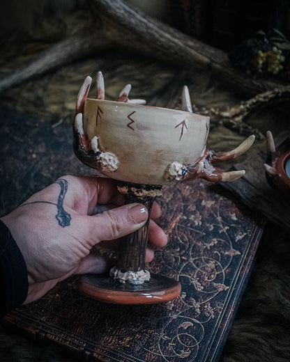 Calice Eikthyrnir - Calice bois de cerf - Céramique fait main