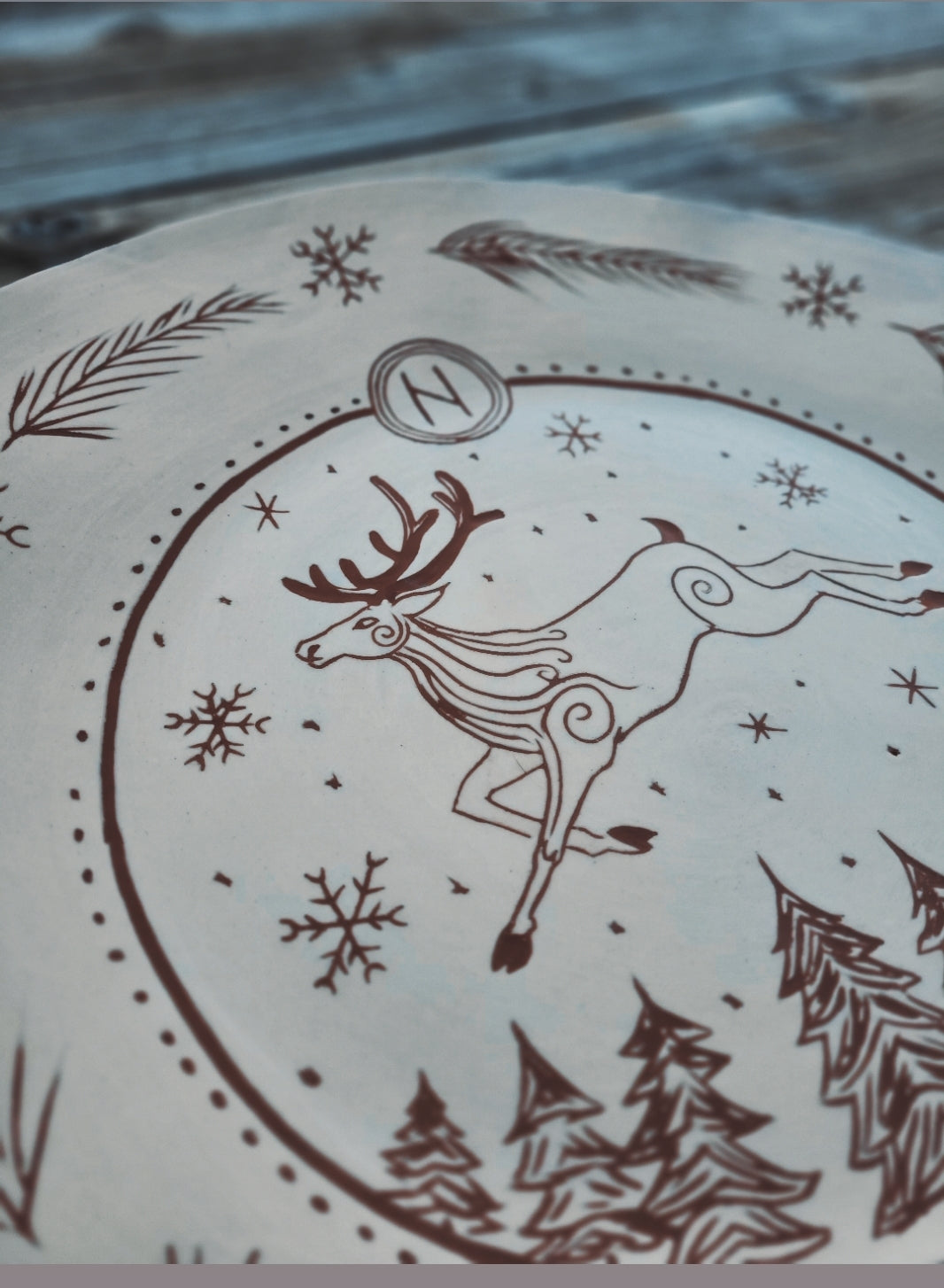 Grand Plat de Yule- Céramique gravée à la main